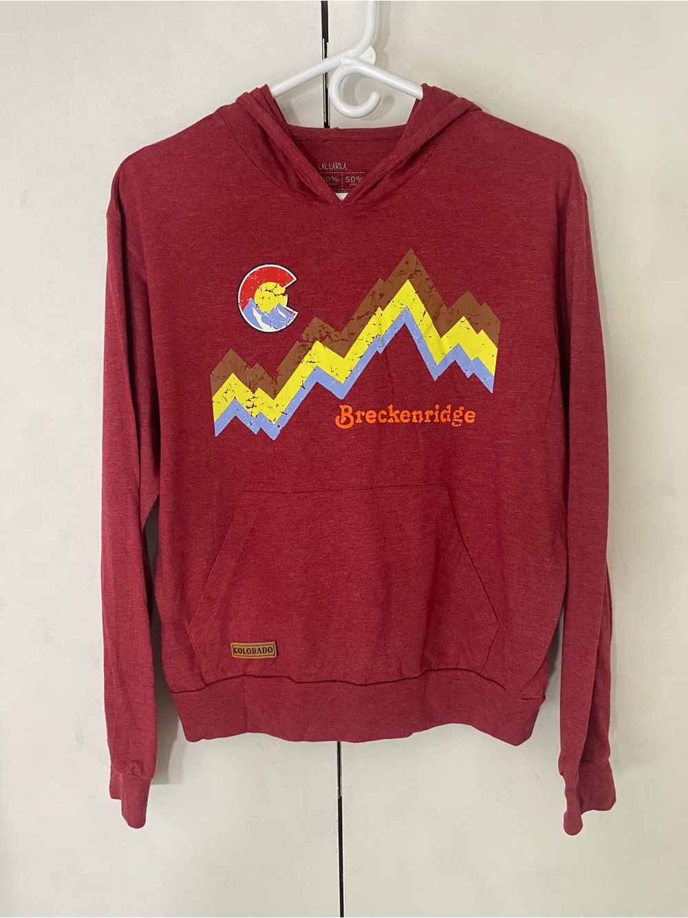Ulu Maroon Breckenridge Graphic Hooded Pullover